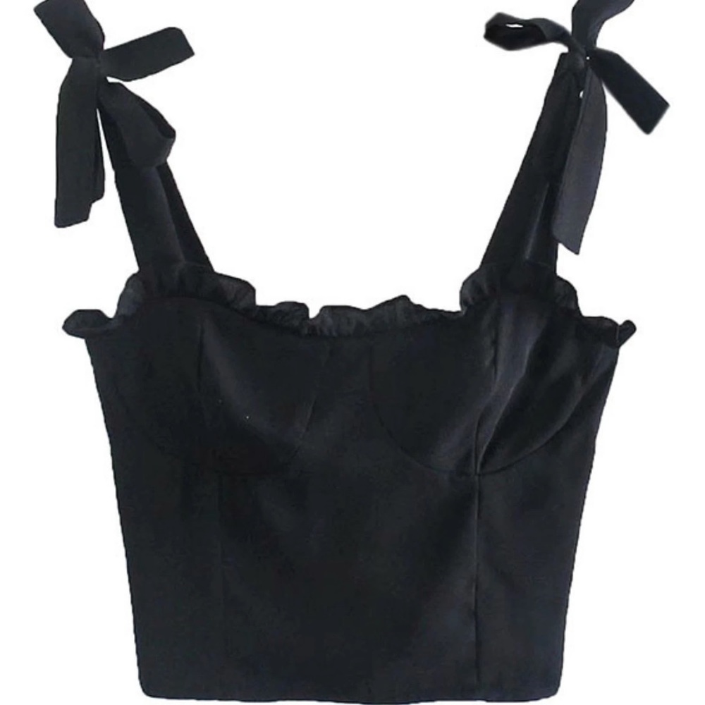 Goodnight Macaroon Bernice Crop Top